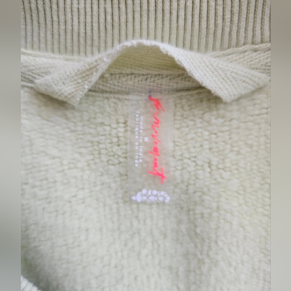 Free People Sweater - Picture 8 of 11